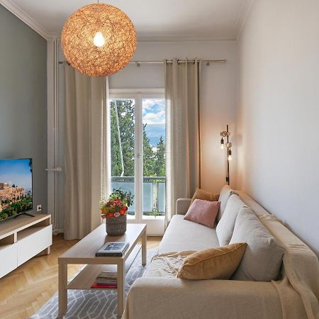 Beautiful Apartment In Kolonaki アテネ エクステリア 写真