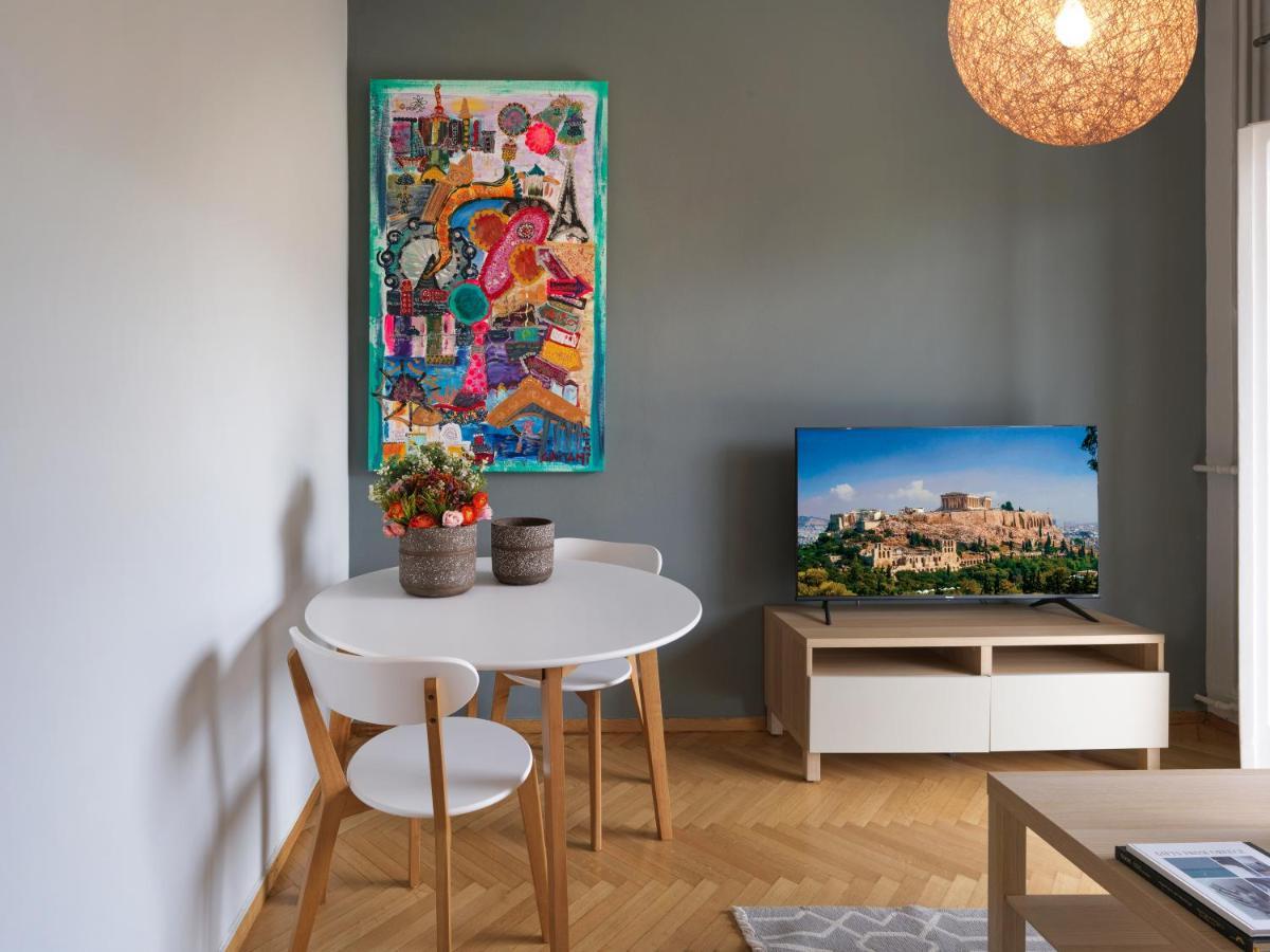 Beautiful Apartment In Kolonaki アテネ エクステリア 写真