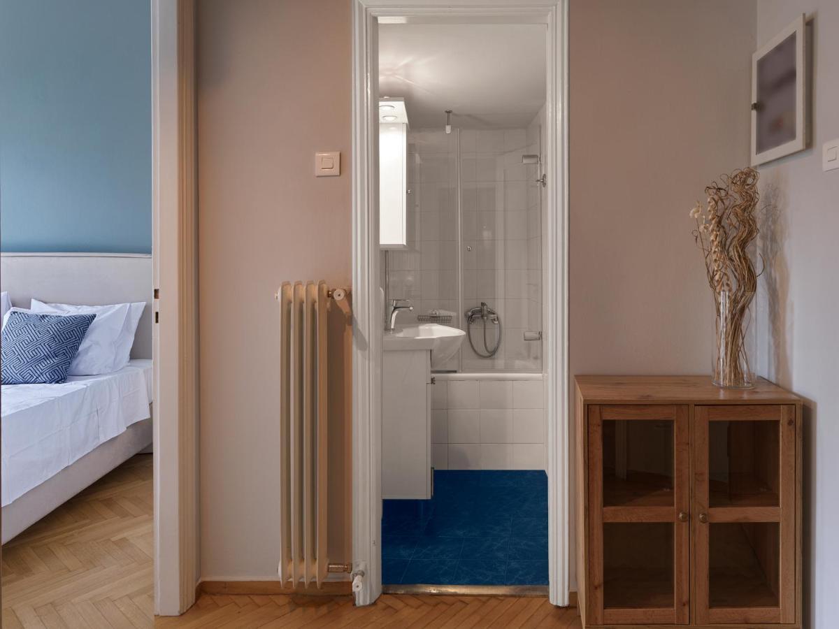 Beautiful Apartment In Kolonaki アテネ エクステリア 写真