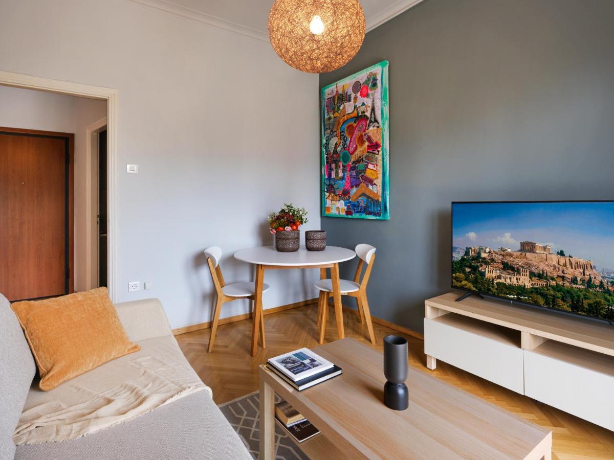 Beautiful Apartment In Kolonaki アテネ エクステリア 写真